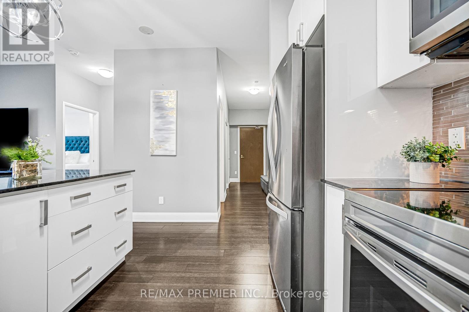 2001 - 2900 Highway 7, Vaughan, Ontario  L4K 0G3 - Photo 17 - N12716552