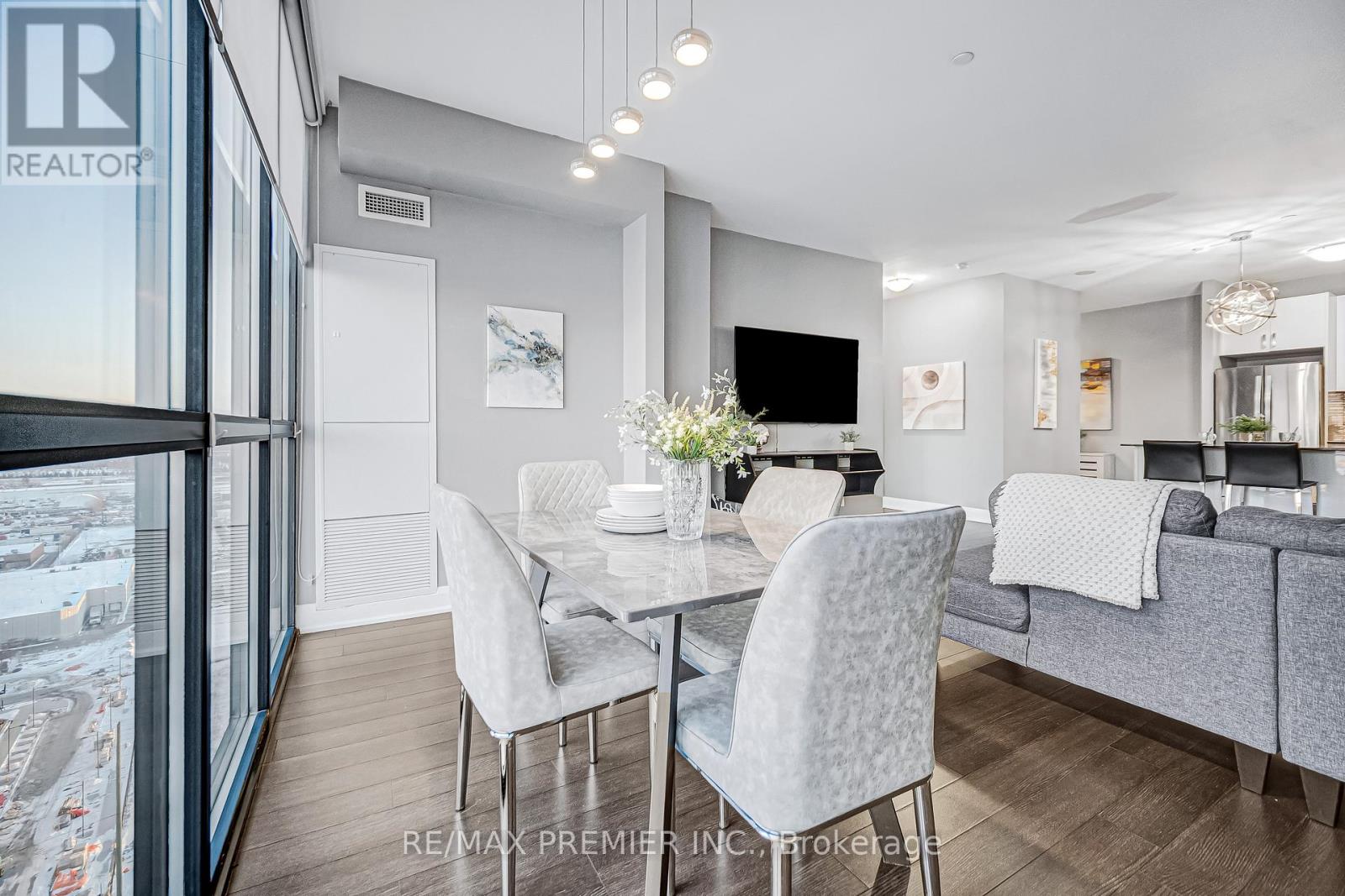 2001 - 2900 Highway 7, Vaughan, Ontario  L4K 0G3 - Photo 29 - N12716552