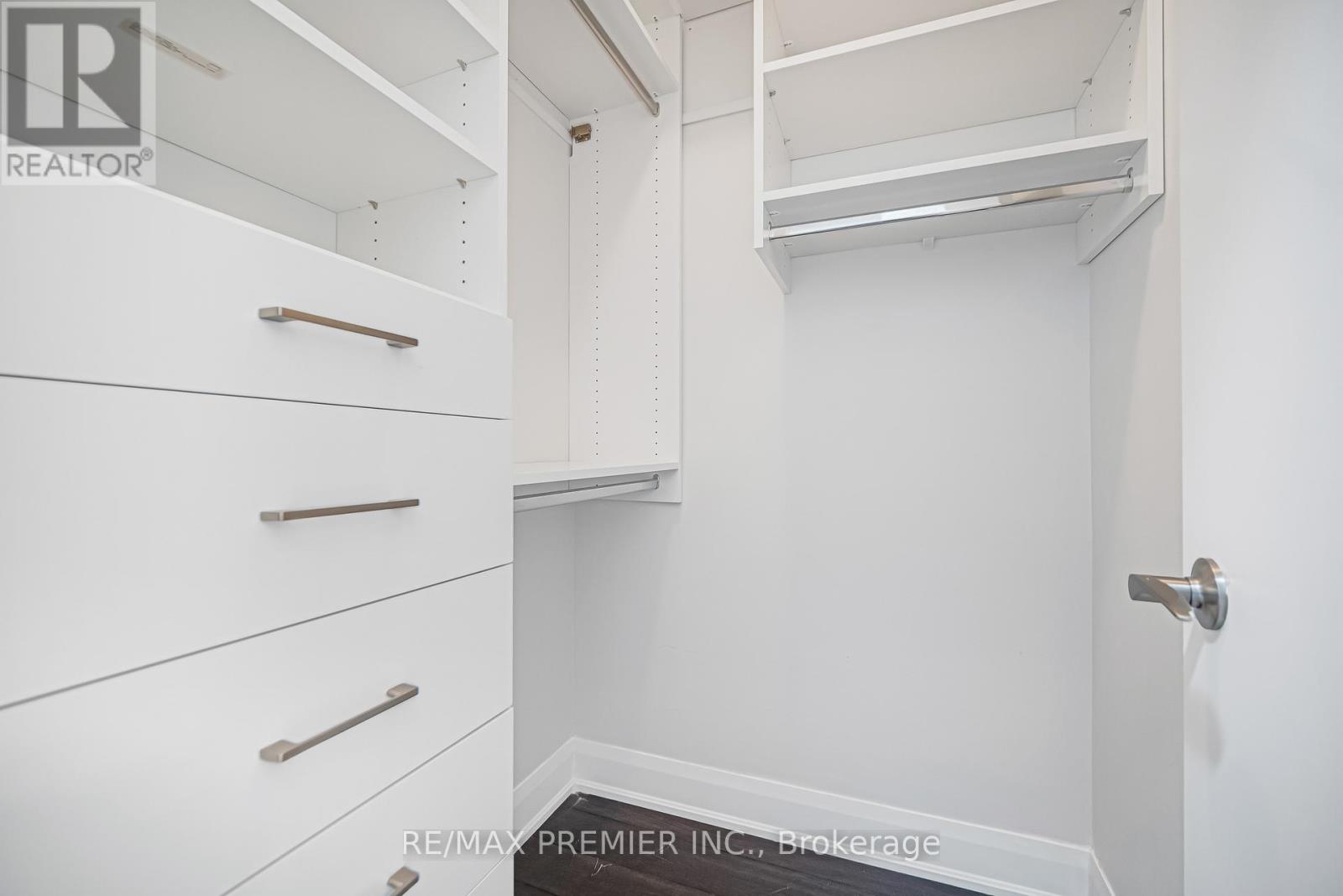 2001 - 2900 Highway 7, Vaughan, Ontario  L4K 0G3 - Photo 40 - N12716552