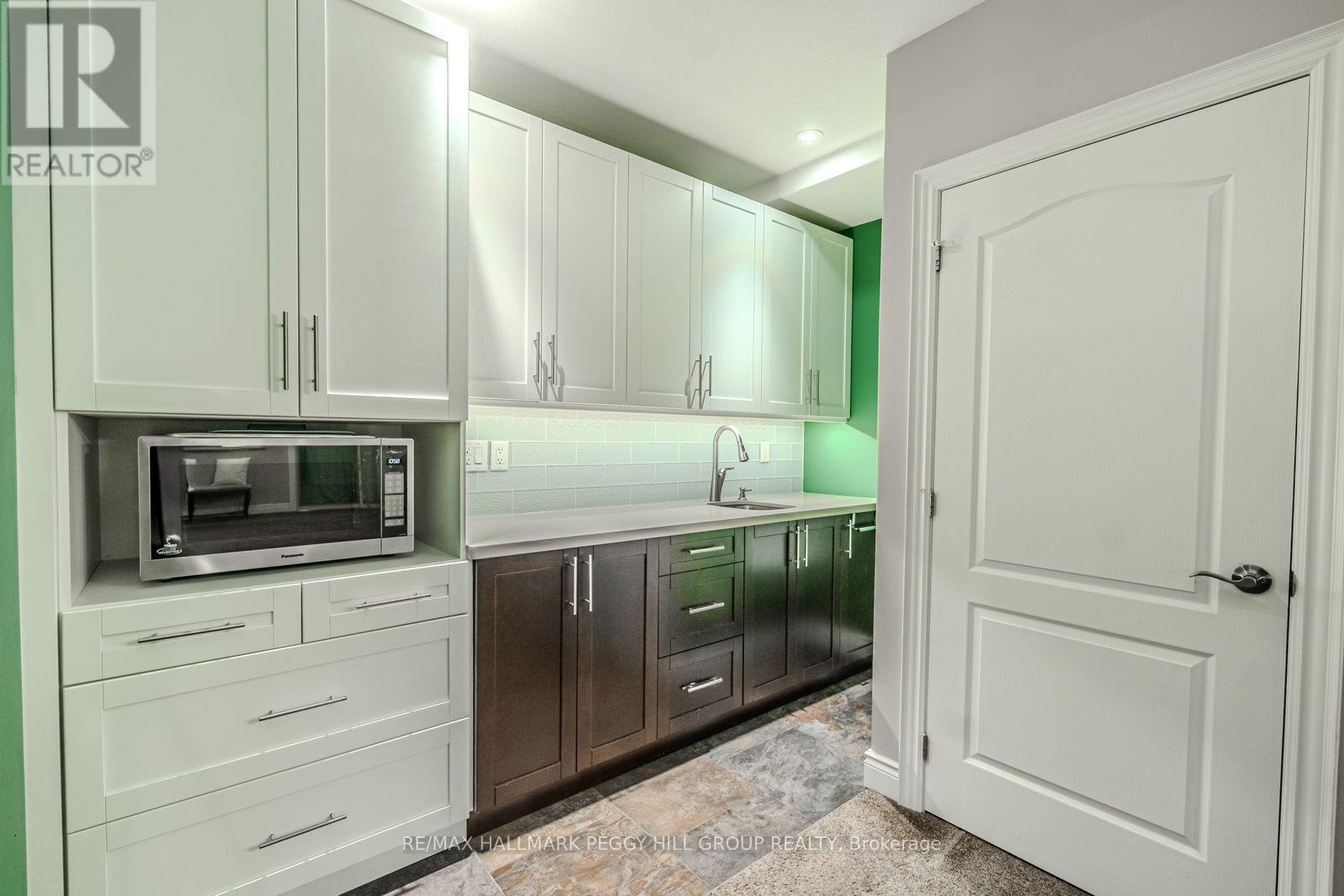 5 Munro Court, Springwater, Ontario  L9X 0H6 - Photo 16 - S12716414