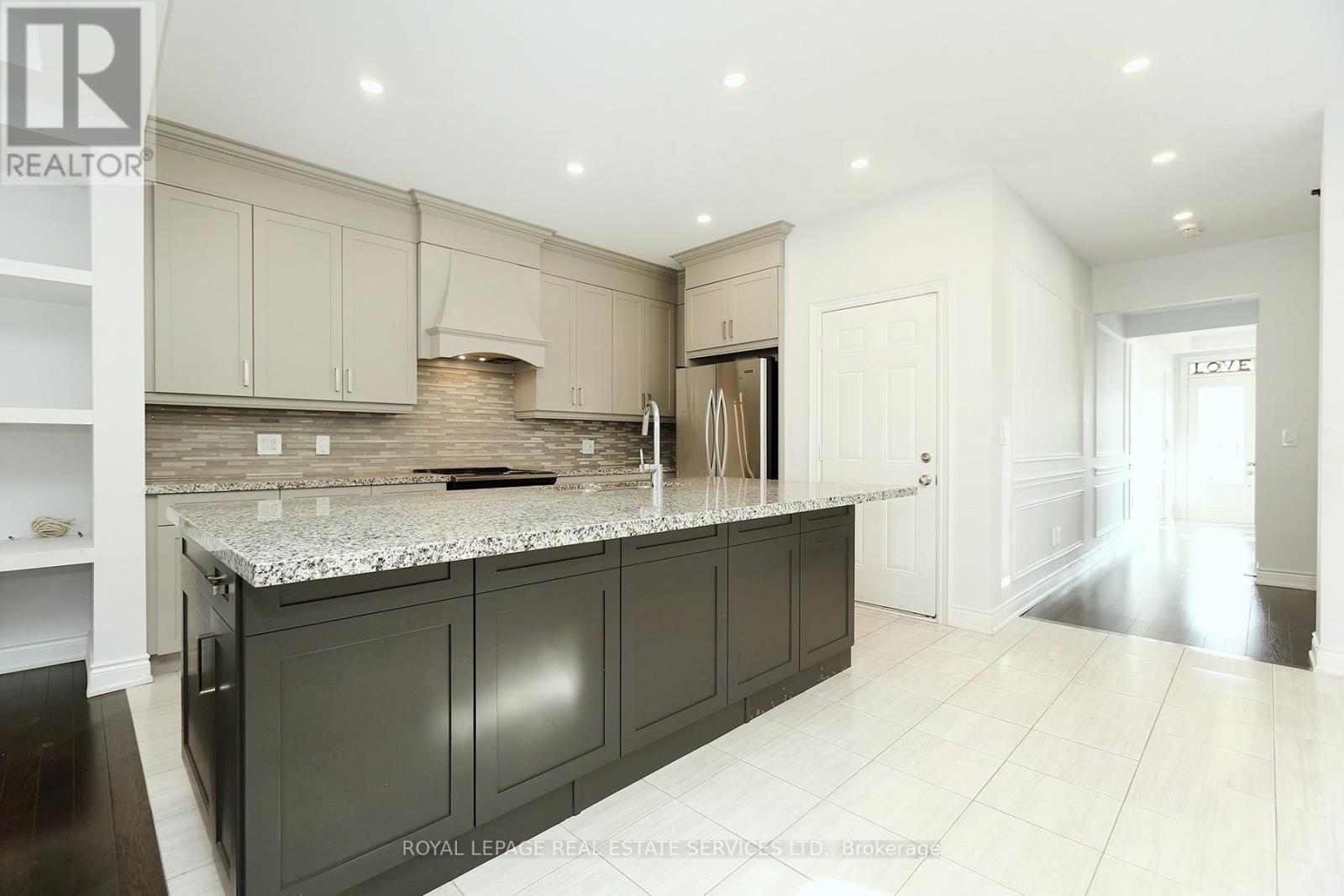 3134 Post Road, Oakville, Ontario  L6H 7C5 - Photo 6 - W12588992