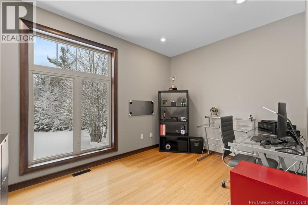 200 Du Portage, Memramcook, New Brunswick  E4K 3Y3 - Photo 23 - NB132355