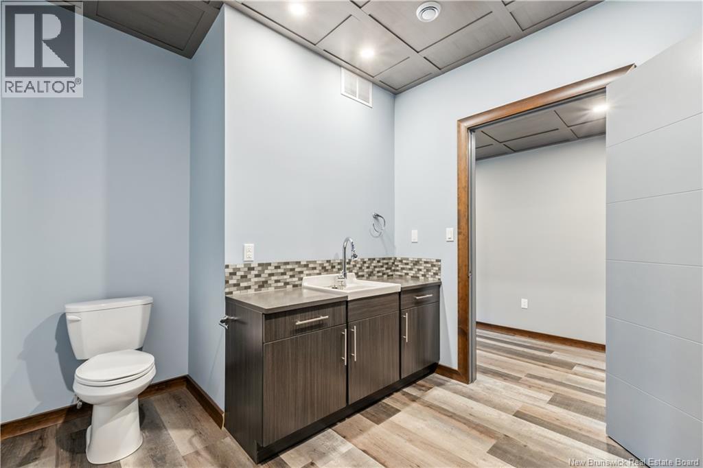 200 Du Portage, Memramcook, New Brunswick  E4K 3Y3 - Photo 37 - NB132355