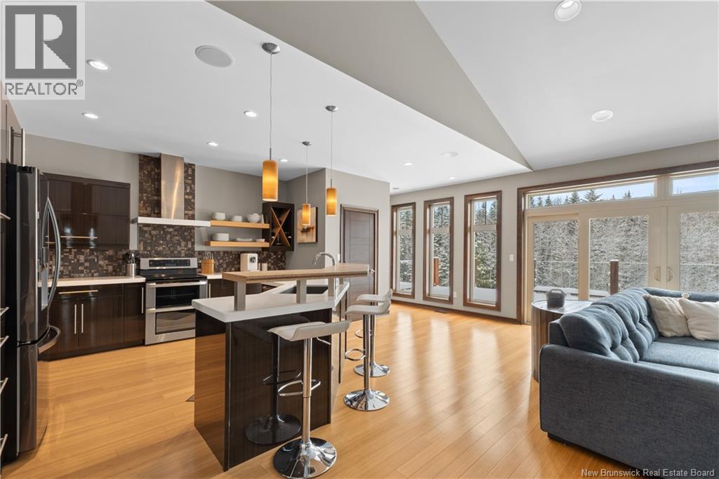 200 Du Portage, Memramcook, New Brunswick  E4K 3Y3 - Photo 8 - NB132355