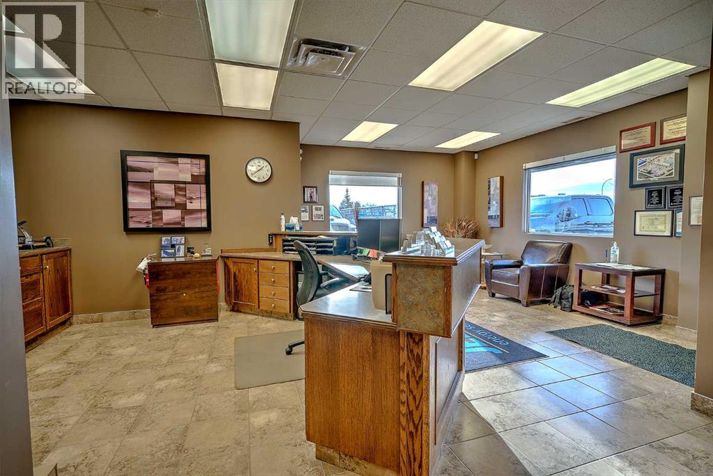 135  & 141 Clearmile Avenue, Rural Red Deer County, Alberta  T4E 0A1 - Photo 4 - A2280520