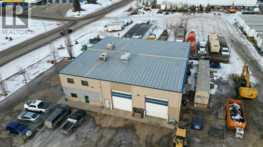 135  & 141 Clearmile Avenue, Rural Red Deer County, Alberta  T4E 0A1 - Photo 2 - A2280520