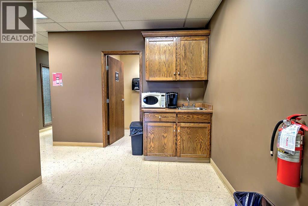 135  & 141 Clearmile Avenue, Rural Red Deer County, Alberta  T4E 0A1 - Photo 11 - A2280520