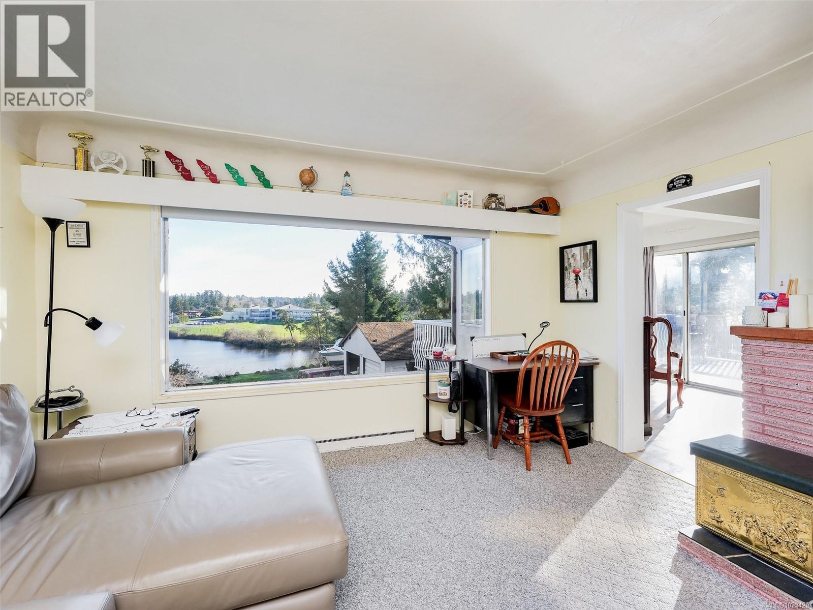 269 Glenairlie Dr, View Royal, British Columbia  V9B 1K5 - Photo 6 - 1023420