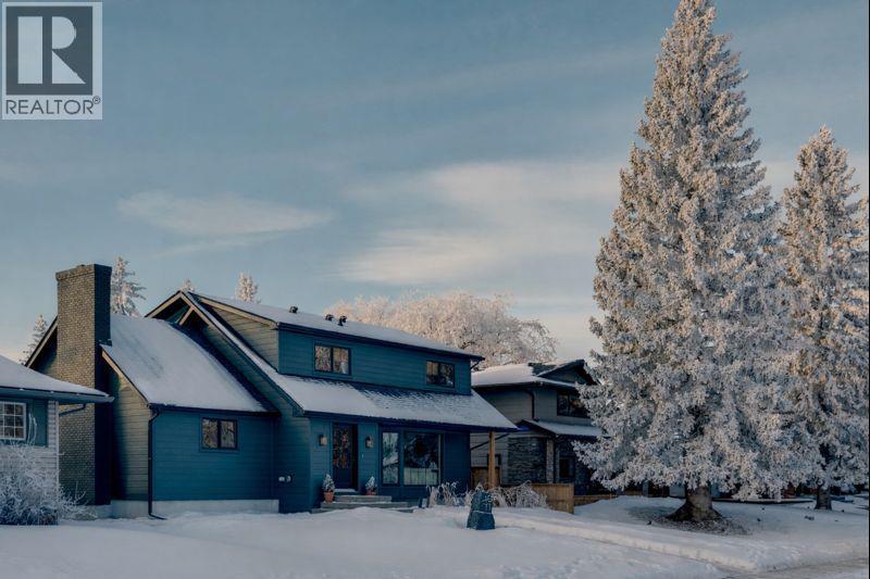 1011 Lake Wapta Way Se, Calgary, Alberta  T2J 2N8 - Photo 1 - A2277262