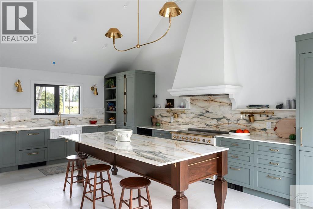 1011 Lake Wapta Way Se, Calgary, Alberta  T2J 2N8 - Photo 6 - A2277262