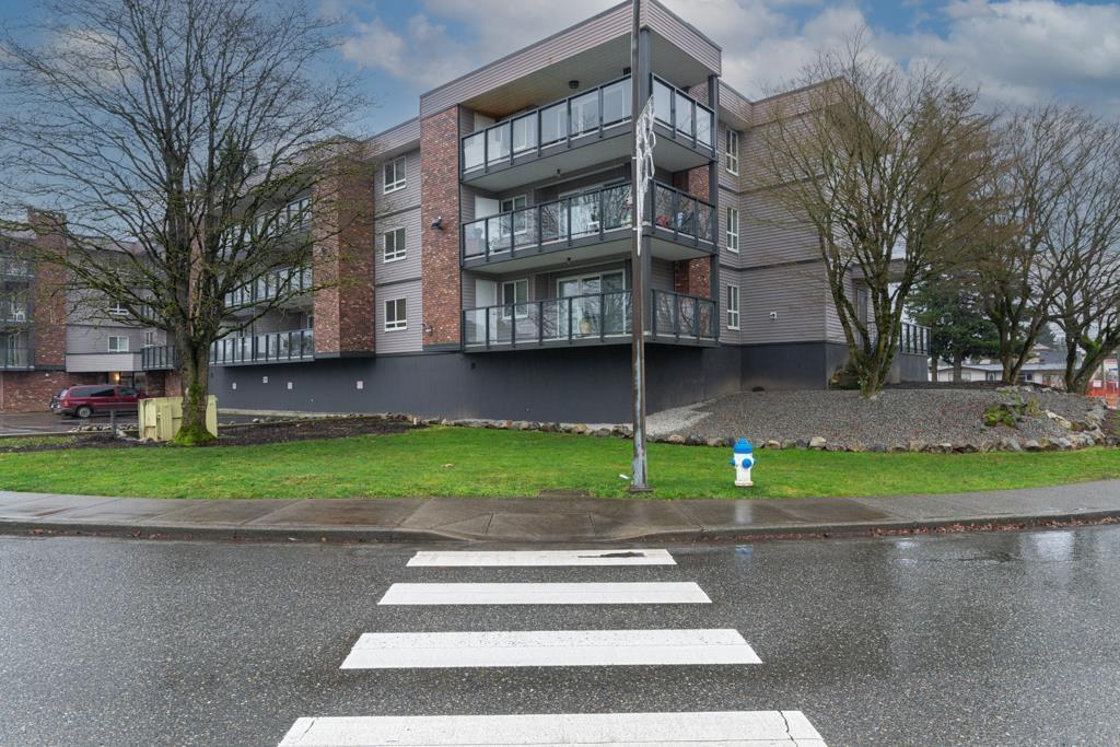 107 32040 Peardonville Road, Abbotsford, British Columbia  V2T 6N8 - Photo 2 - R3080336