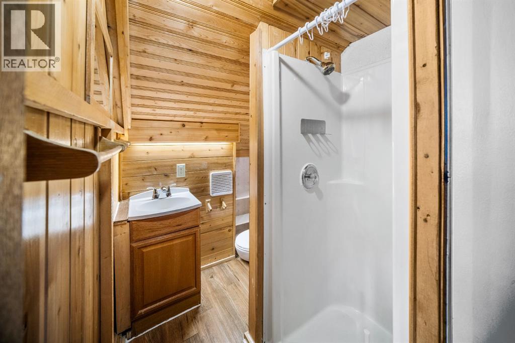 137 Muskrat Street, Banff, Alberta  T1L 1E6 - Photo 40 - A2279199