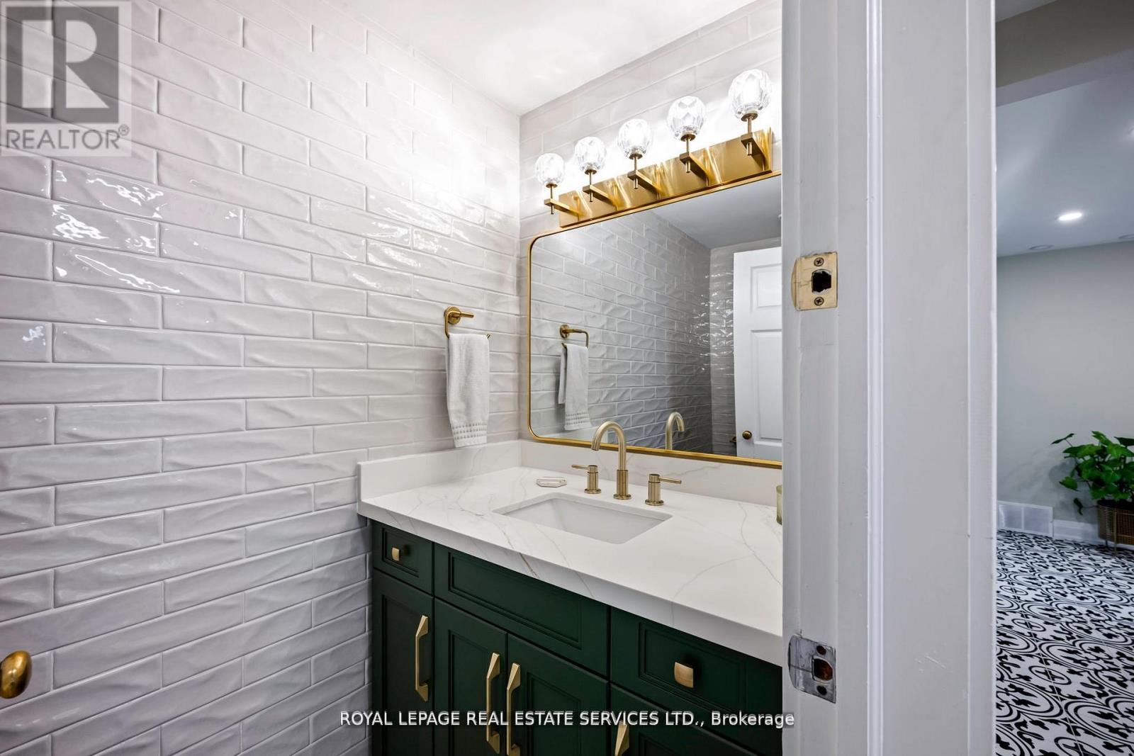 5 Pine Ridge Lane, Brampton, Ontario  L6W 1G6 - Photo 25 - W12716266