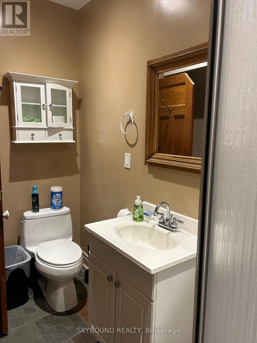 196 Evans Avenue, Toronto, Ontario  M8Z 1J7 - Photo 6 - W12716270