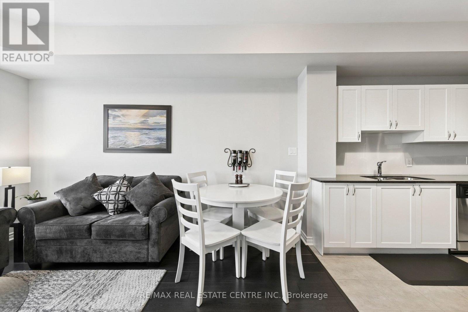 604 - 3865 Lake Shore Boulevard W, Toronto, Ontario  M8W 0A2 - Photo 13 - W12716286