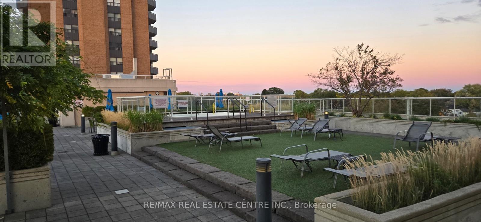 604 - 3865 Lake Shore Boulevard W, Toronto, Ontario  M8W 0A2 - Photo 30 - W12716286