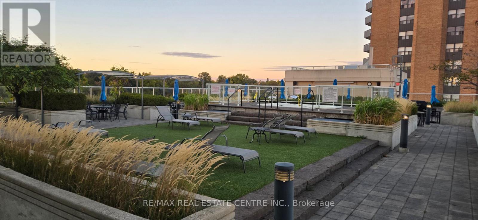 604 - 3865 Lake Shore Boulevard W, Toronto, Ontario  M8W 0A2 - Photo 31 - W12716286