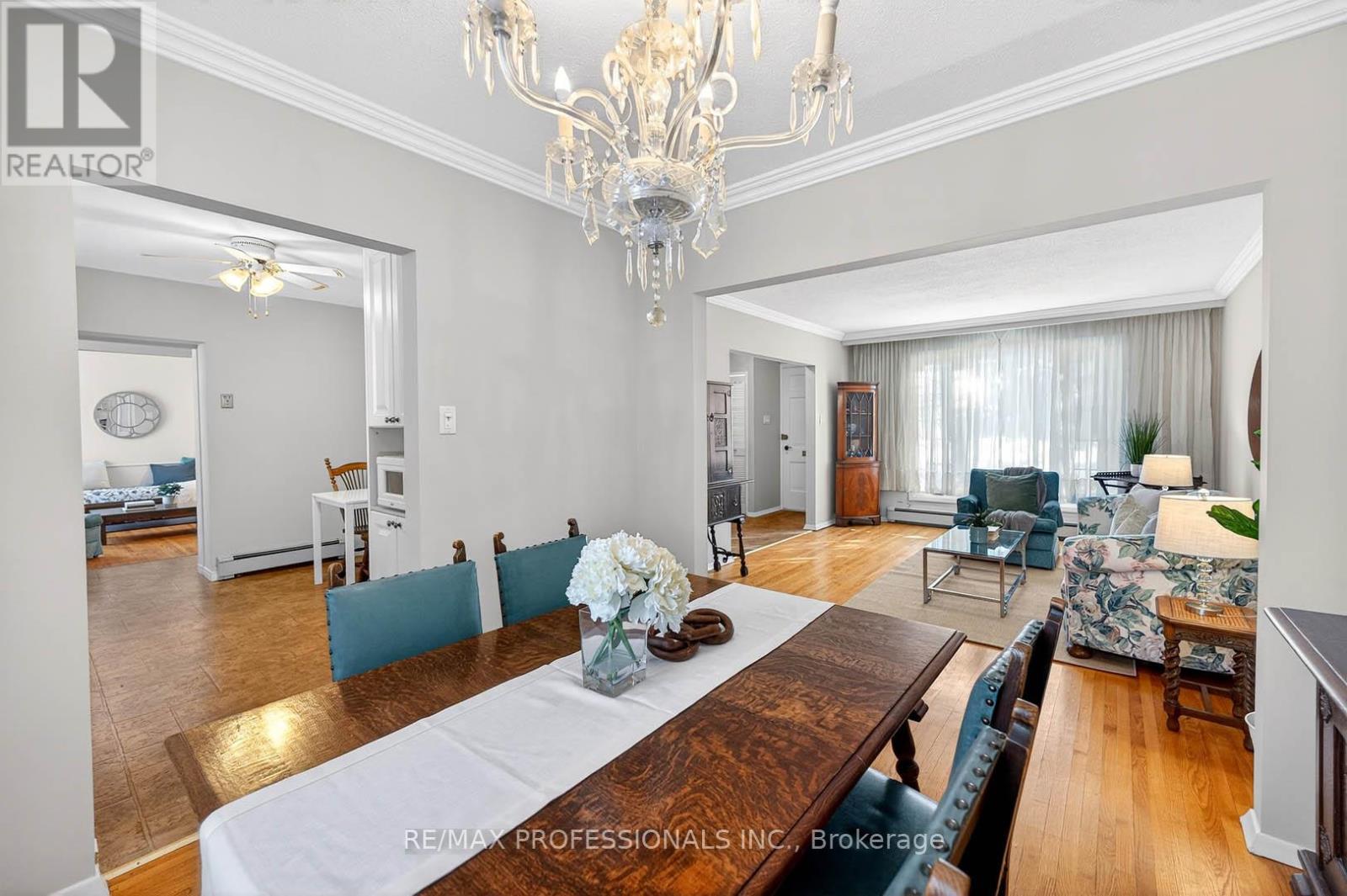 2133 Perran Drive, Mississauga, Ontario  L5K 1L9 - Photo 16 - W12716290