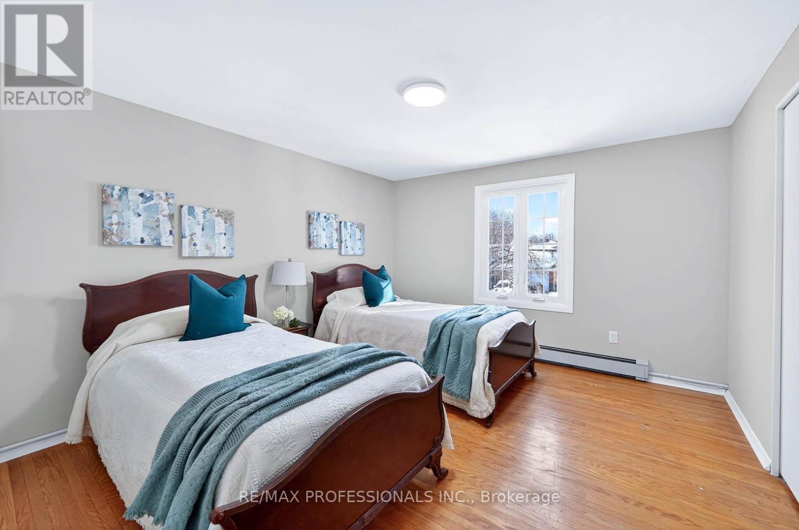 2133 Perran Drive, Mississauga, Ontario  L5K 1L9 - Photo 31 - W12716290