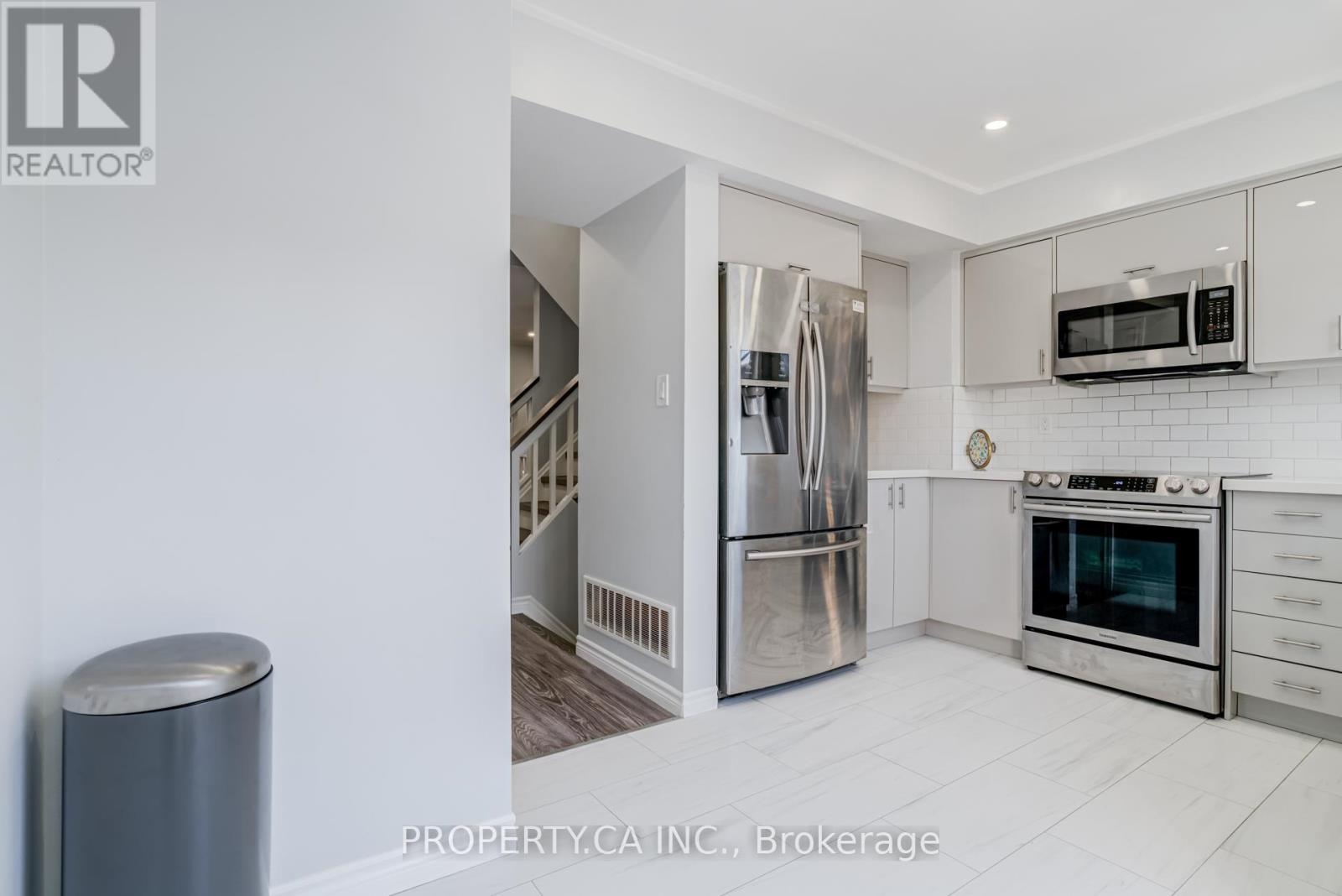 45 - 1050 Bristol Road W, Mississauga, Ontario  L5V 2E8 - Photo 11 - W12716366