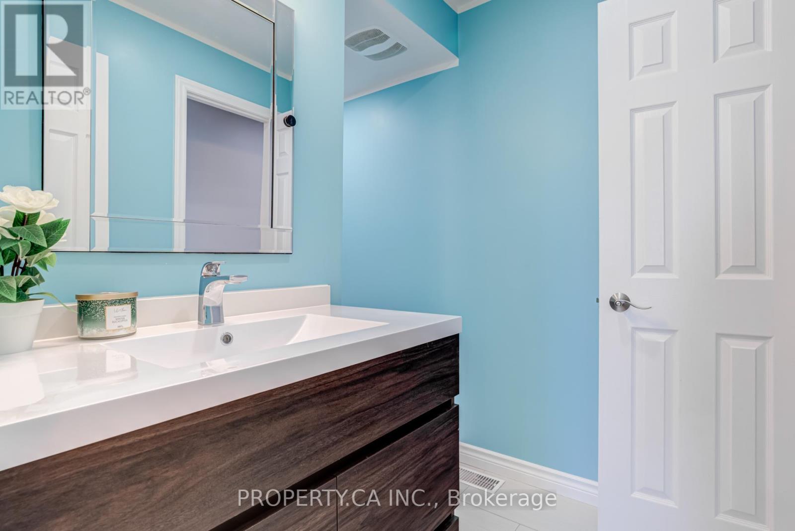 45 - 1050 Bristol Road W, Mississauga, Ontario  L5V 2E8 - Photo 17 - W12716366