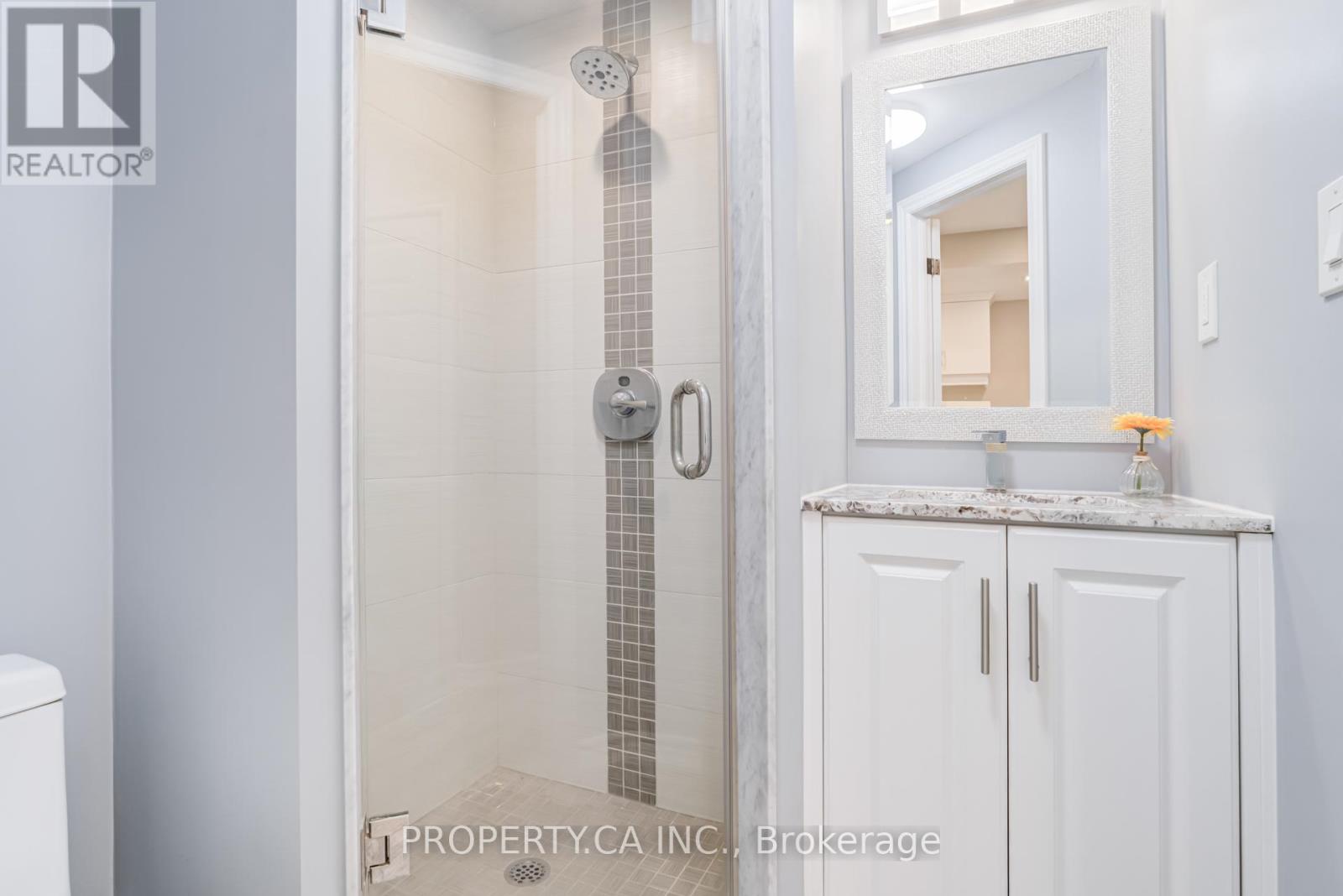 45 - 1050 Bristol Road W, Mississauga, Ontario  L5V 2E8 - Photo 31 - W12716366