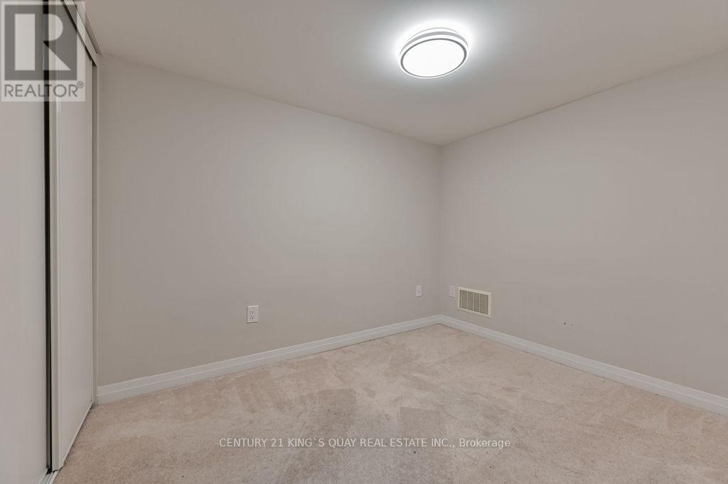 6 - 185 William Duncan Road, Toronto, Ontario  M3K 0B7 - Photo 15 - W12716384