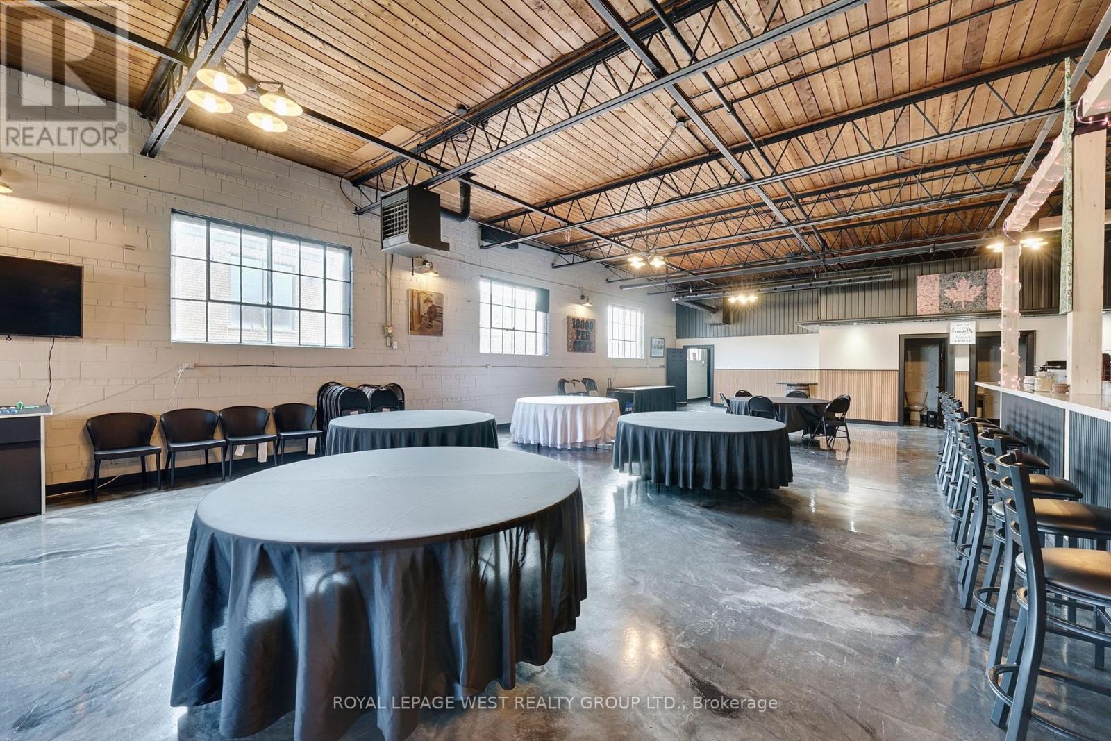 55 Brydon Drive, Toronto, Ontario  M9W 4N3 - Photo 13 - W12716386