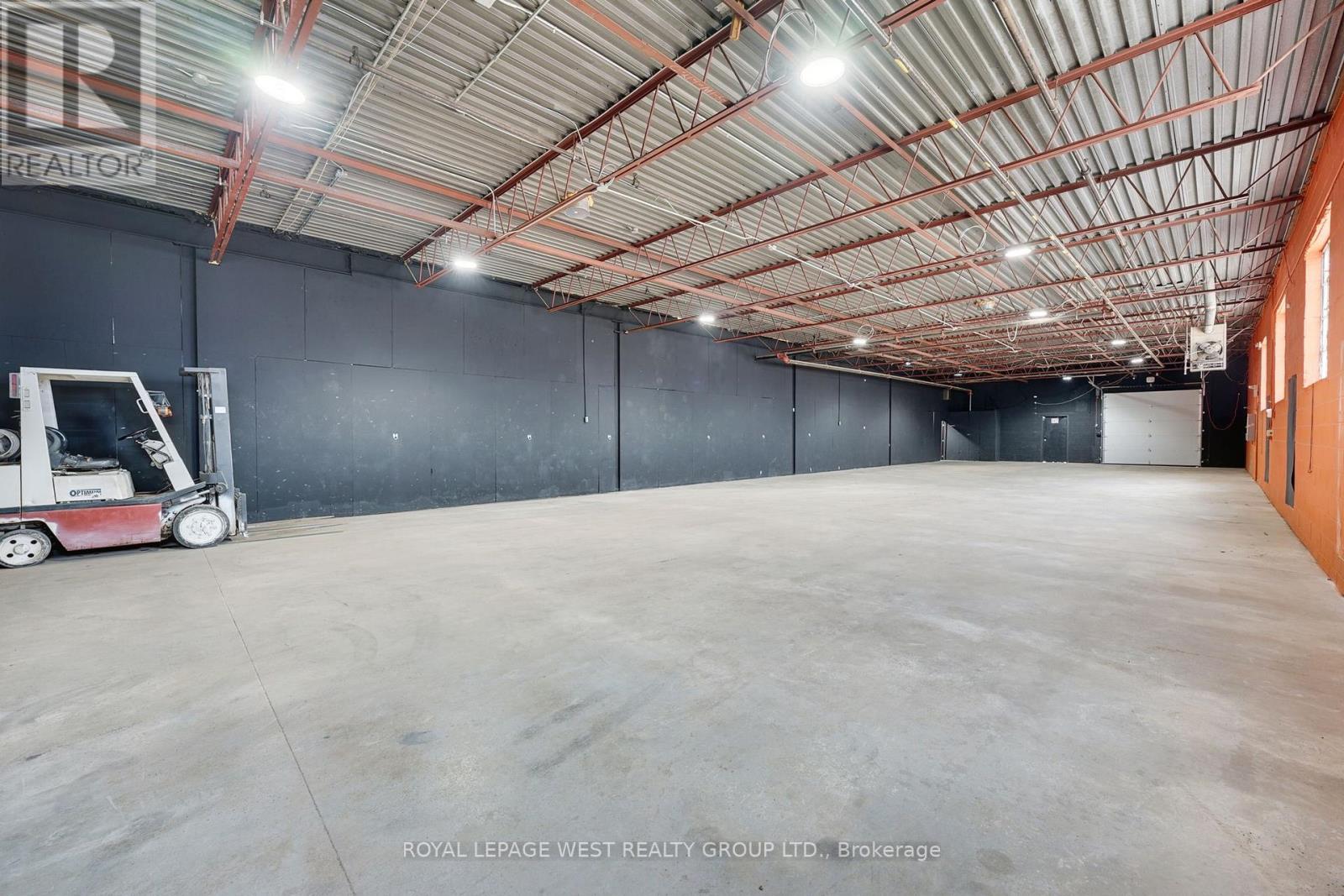 55 Brydon Drive, Toronto, Ontario  M9W 4N3 - Photo 21 - W12716386