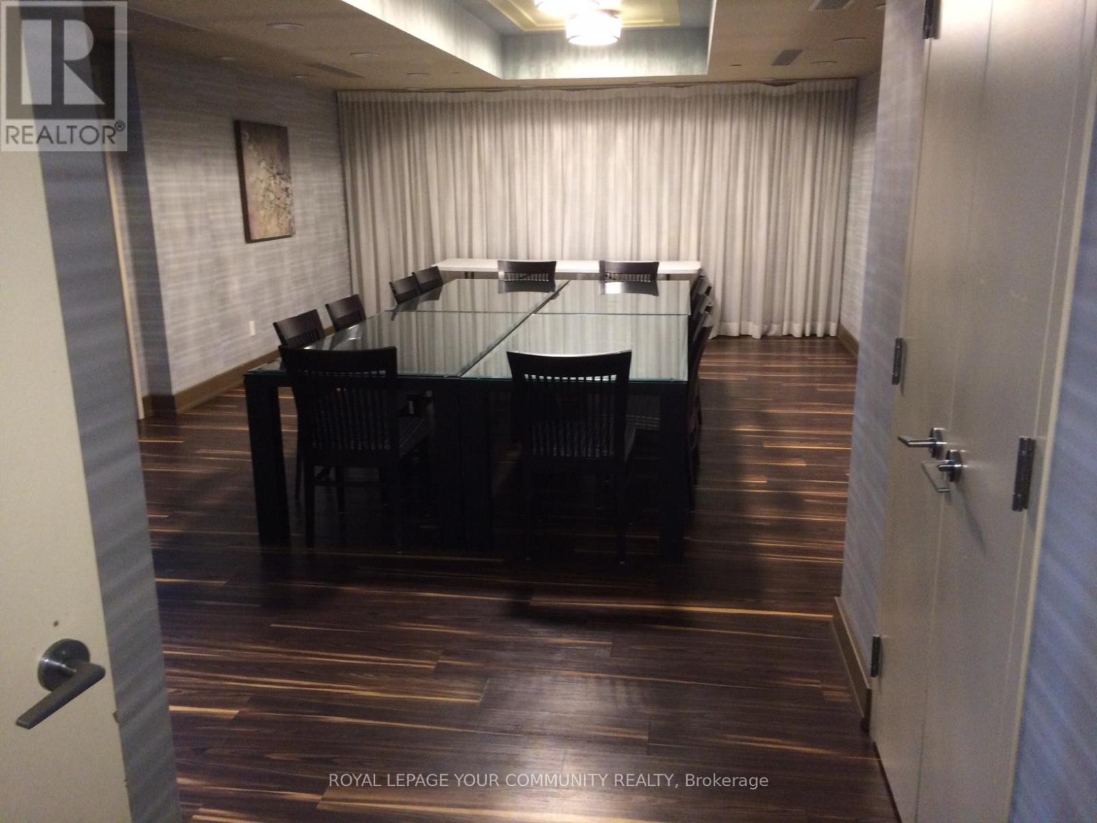 2008 - 185 Legion Road N, Toronto, Ontario  M8Y 0A1 - Photo 9 - W12716398