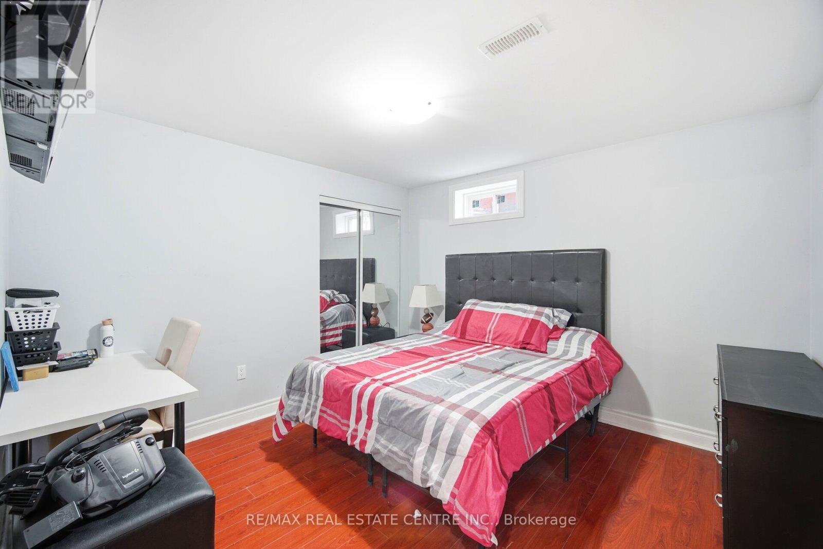 38 Lightcatcher Circle, Brampton, Ontario  L6P 3P5 - Photo 43 - W12716404