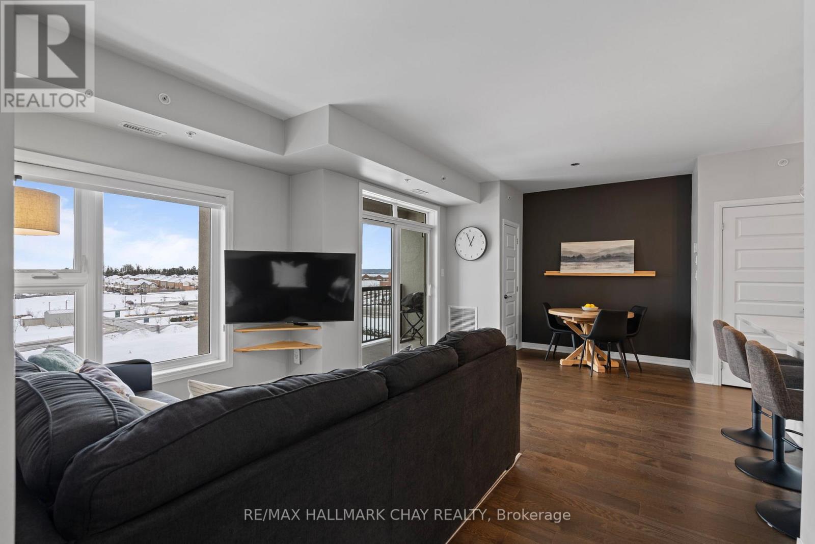 622 - 610 Farmstead Drive, Milton, Ontario  L9T 8X5 - Photo 9 - W12716418