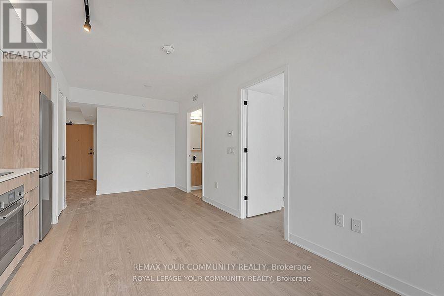 329 - 36 Zorra Street, Toronto, Ontario  M8Z 0G5 - Photo 5 - W12716438