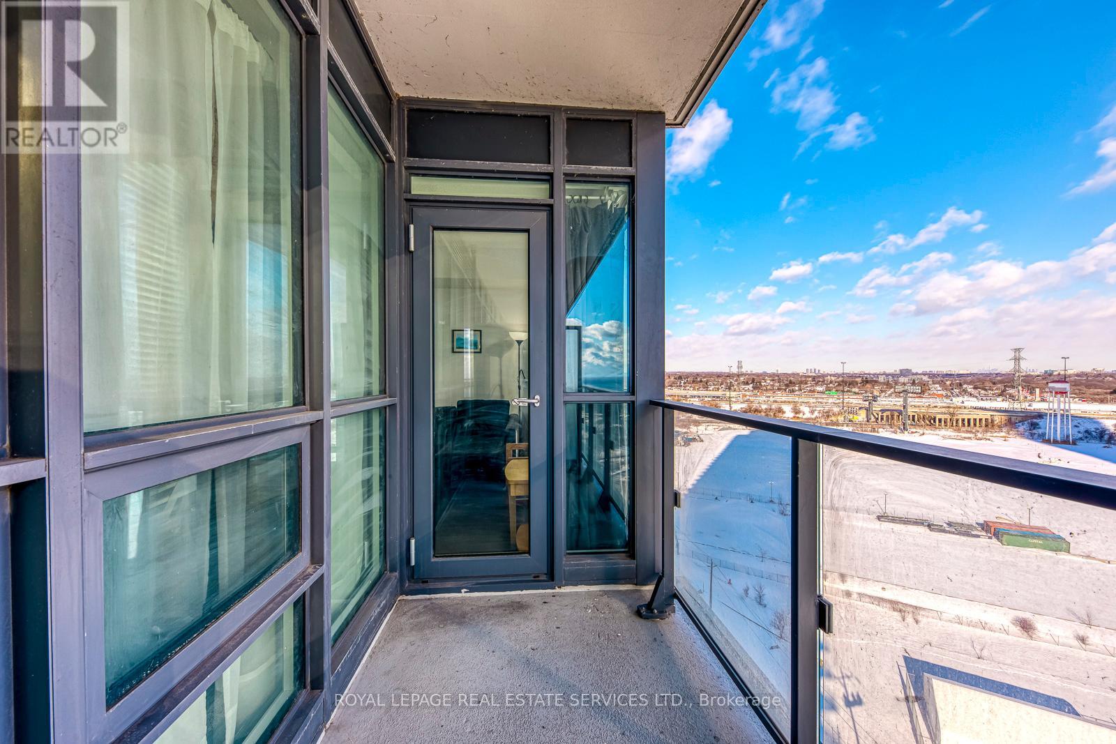 1908 - 2200 Lakeshore Boulevard W, Toronto, Ontario  M8V 1A4 - Photo 19 - W12716546