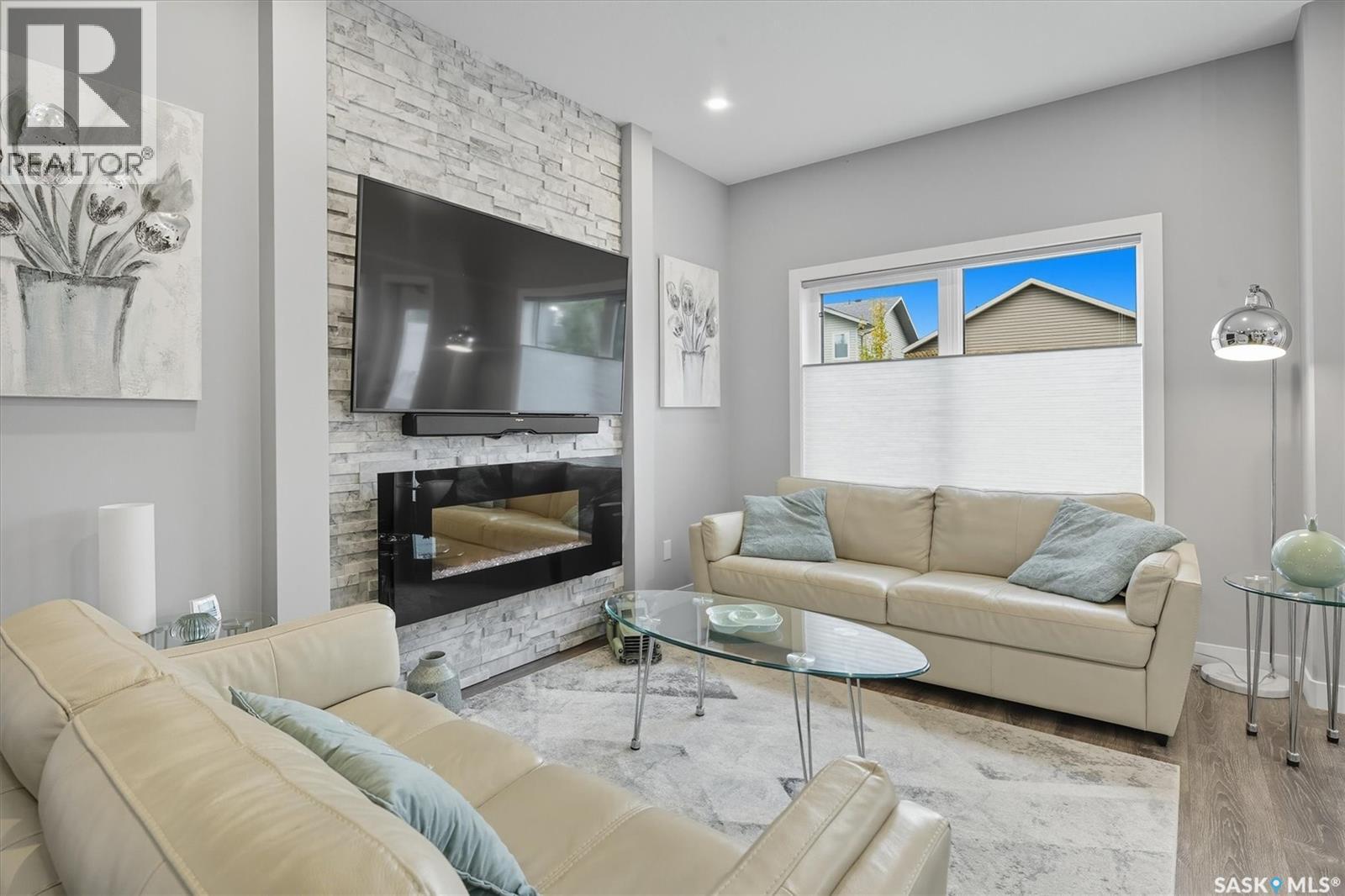 242 Brighton Gate, Saskatoon, Saskatchewan  S7V 0R1 - Photo 5 - SK027175