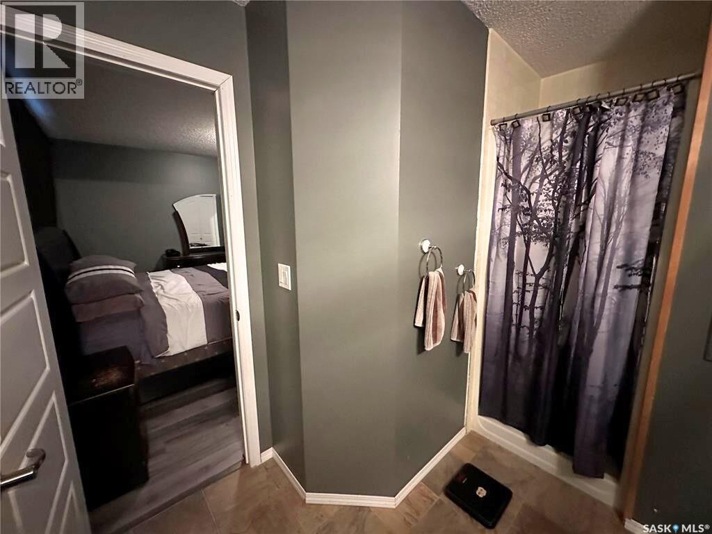 331 4th Street, Weyburn Rm No. 67, Saskatchewan  S0C 1X0 - Photo 10 - SK027173