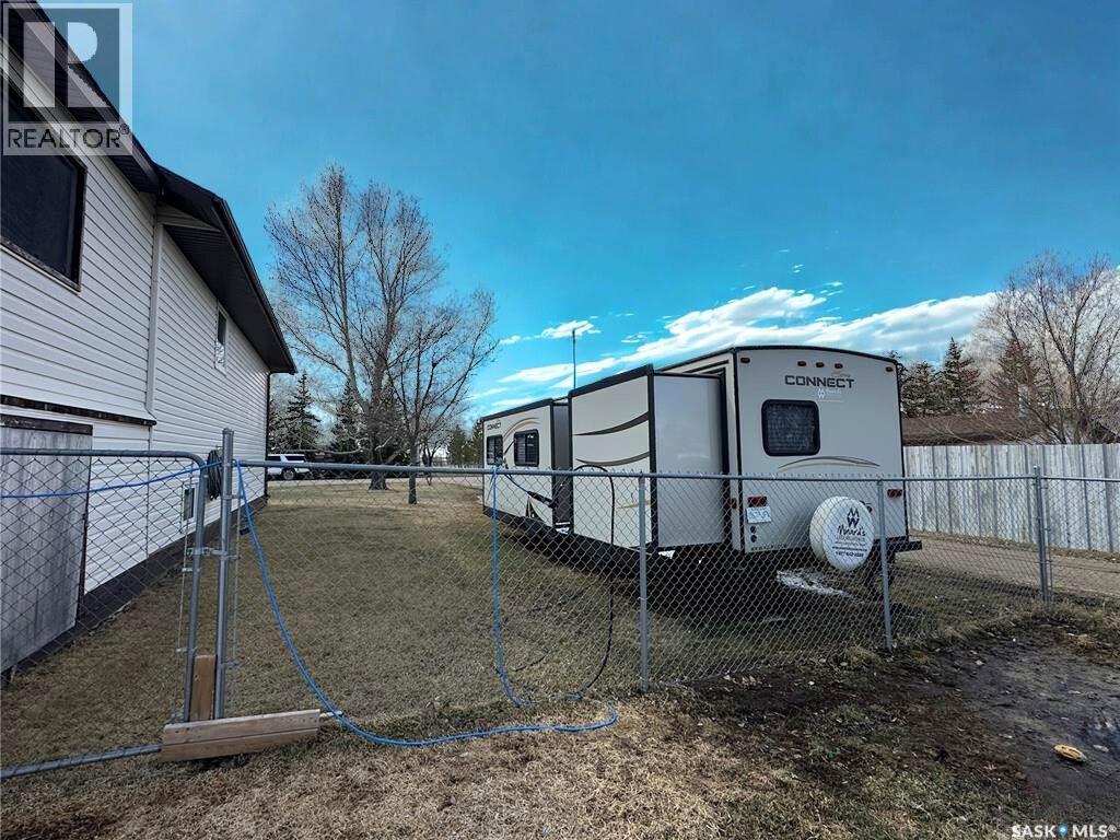 331 4th Street, Weyburn Rm No. 67, Saskatchewan  S0C 1X0 - Photo 27 - SK027173