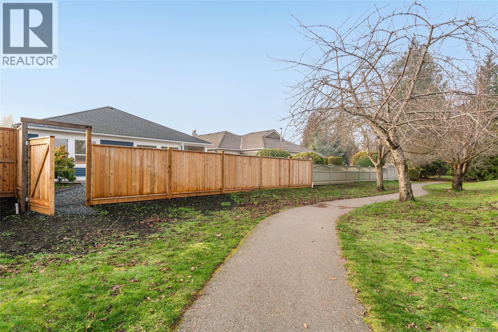 1293 Oceanside Dr, Qualicum Beach, British Columbia V9K 2K4 - Photo 18 - 1023515