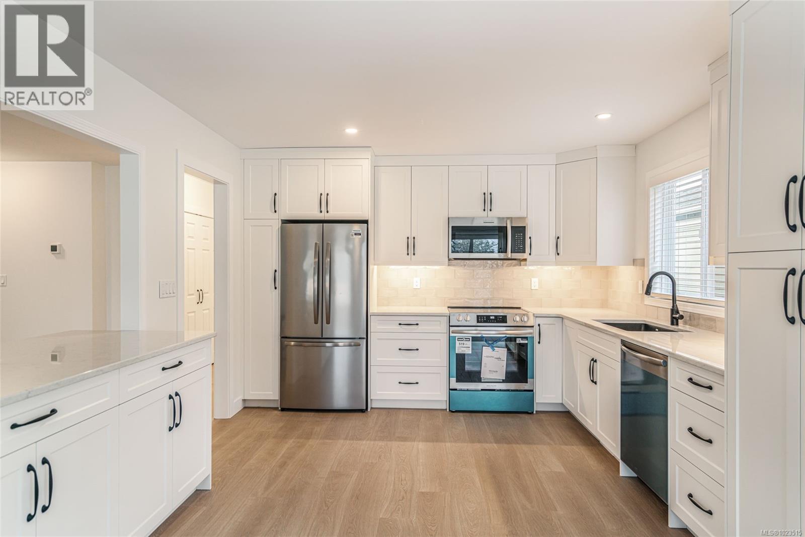 1293 Oceanside Dr, Qualicum Beach, British Columbia V9K 2K4 - Photo 9 - 1023515