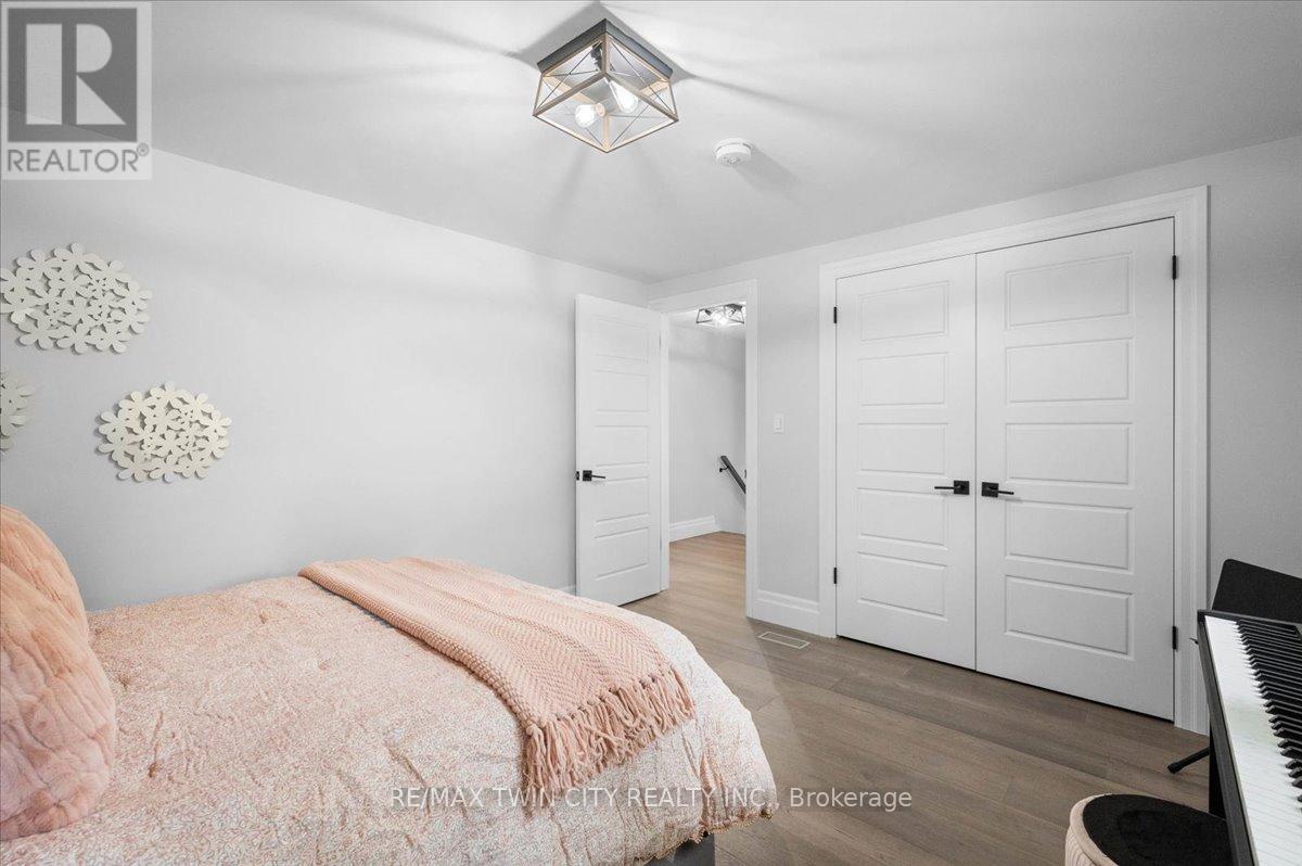 162 Greenbrook Drive, Kitchener, Ontario  N2M 4J7 - Photo 18 - X12716354