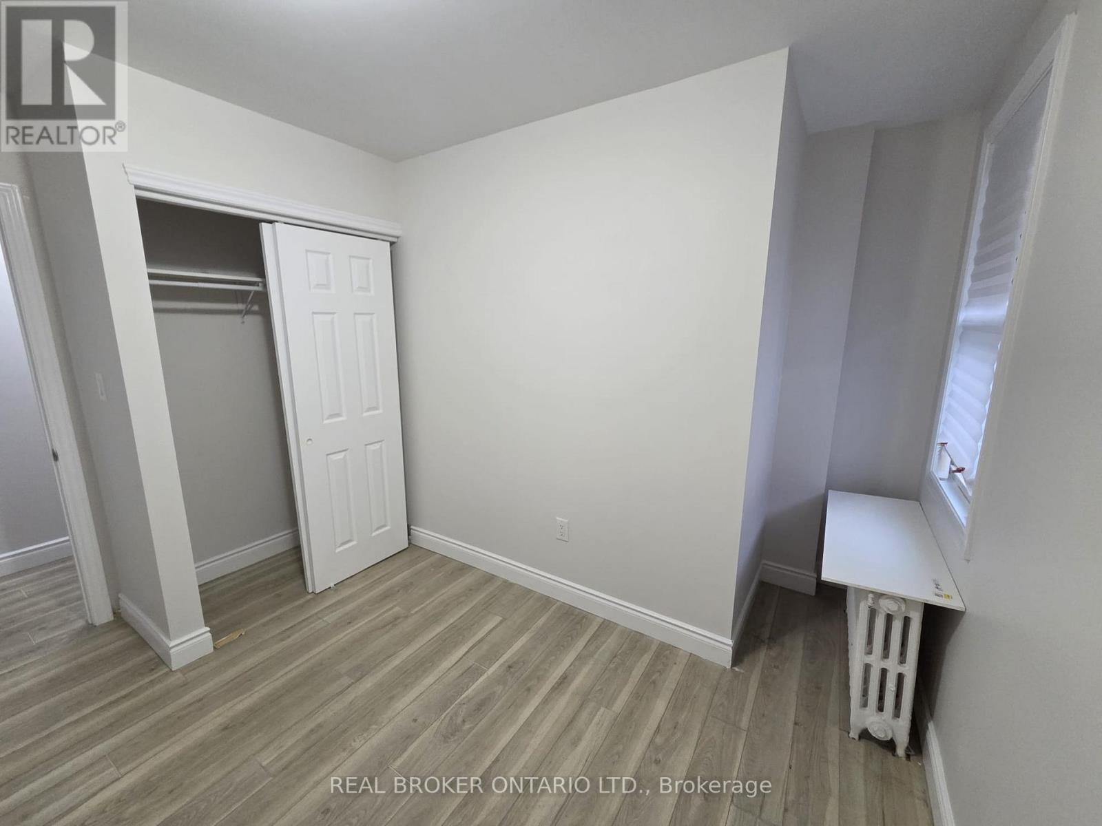 6 - 917 Main Street E, Hamilton, Ontario  L8M 1M6 - Photo 6 - X12716394