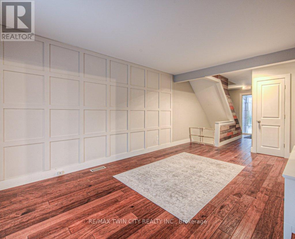 154 St Andrews Drive, Hamilton, Ontario  L8K 6C3 - Photo 11 - X12716422