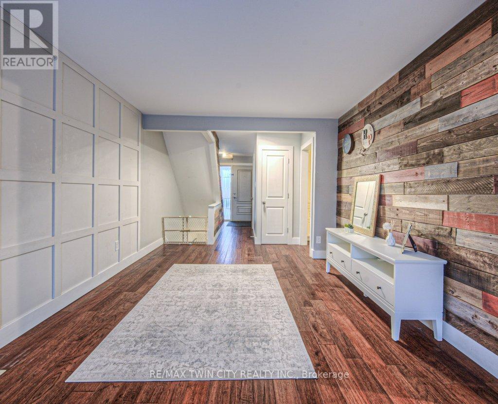 154 St Andrews Drive, Hamilton, Ontario  L8K 6C3 - Photo 12 - X12716422