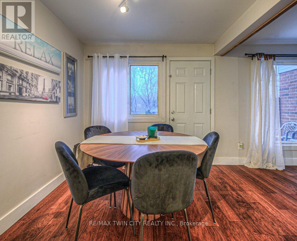 154 St Andrews Drive, Hamilton, Ontario  L8K 6C3 - Photo 14 - X12716422