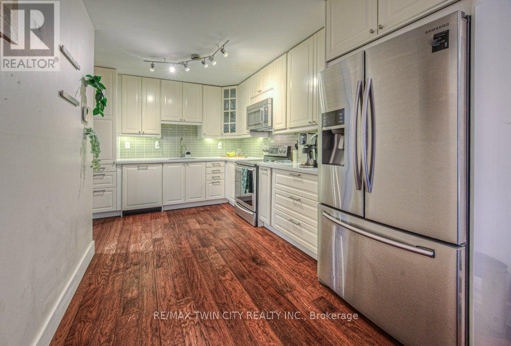 154 St Andrews Drive, Hamilton, Ontario  L8K 6C3 - Photo 15 - X12716422