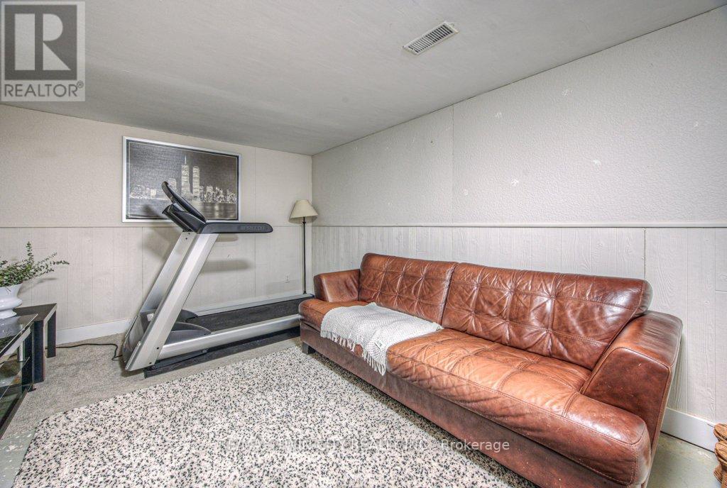 154 St Andrews Drive, Hamilton, Ontario  L8K 6C3 - Photo 28 - X12716422