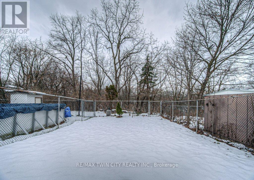 154 St Andrews Drive, Hamilton, Ontario  L8K 6C3 - Photo 38 - X12716422