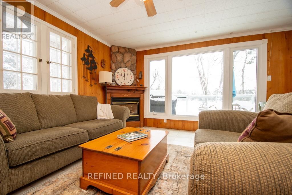 2425 South Bay Road, Douro-Dummer, Ontario  K0L 2H0 - Photo 10 - X12716462