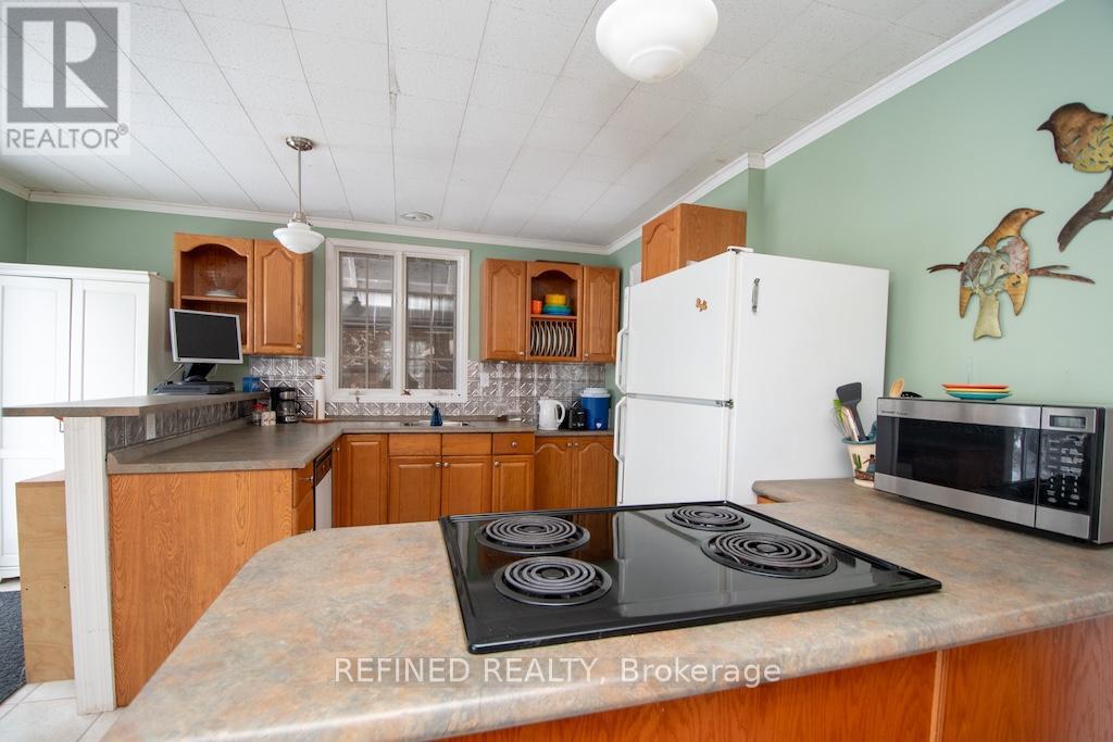 2425 South Bay Road, Douro-Dummer, Ontario  K0L 2H0 - Photo 15 - X12716462