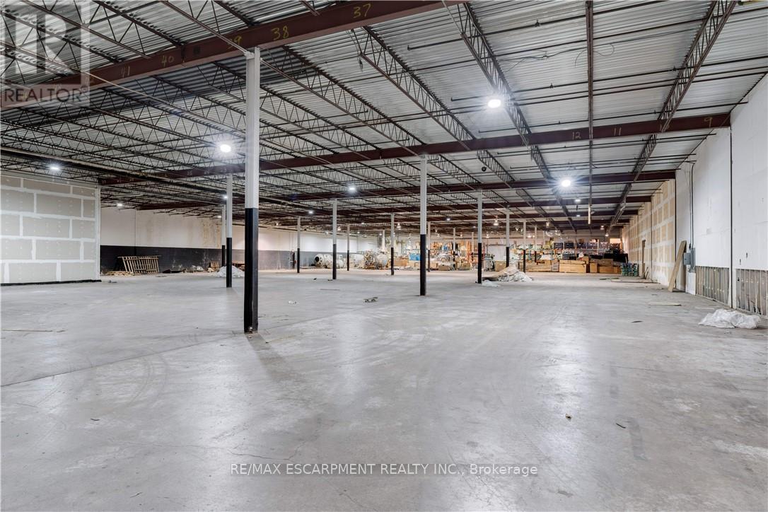 30 - 111 Sherwood Drive, Brantford, Ontario  N3T 6J9 - Photo 9 - X12716478